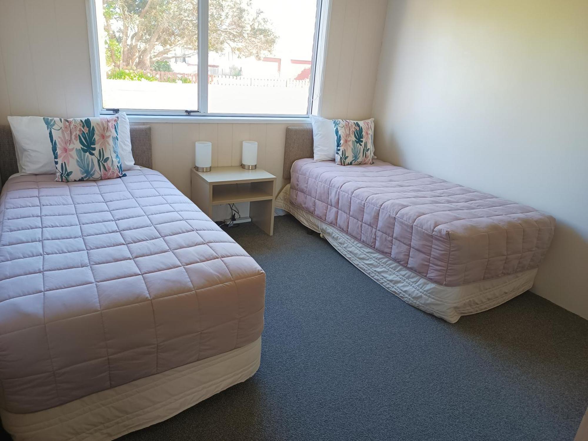 Beaches Motel Waihi Exterior foto